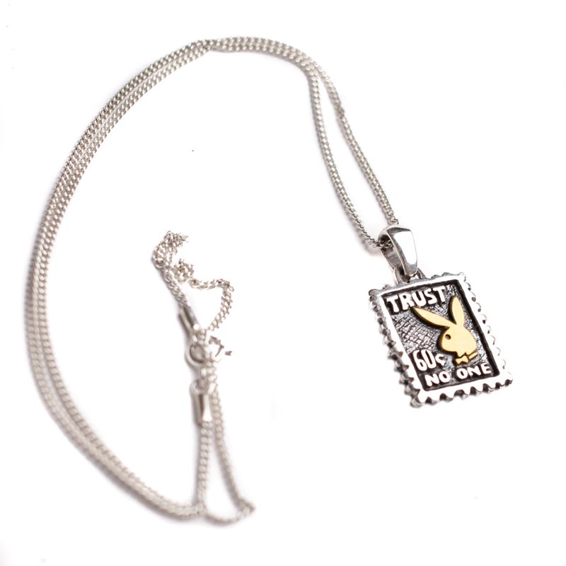 Playboy Trust No One Necklace Men's Jewelry Gold | 420395QVA